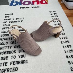 Women’s Liz Claiborne Shoes